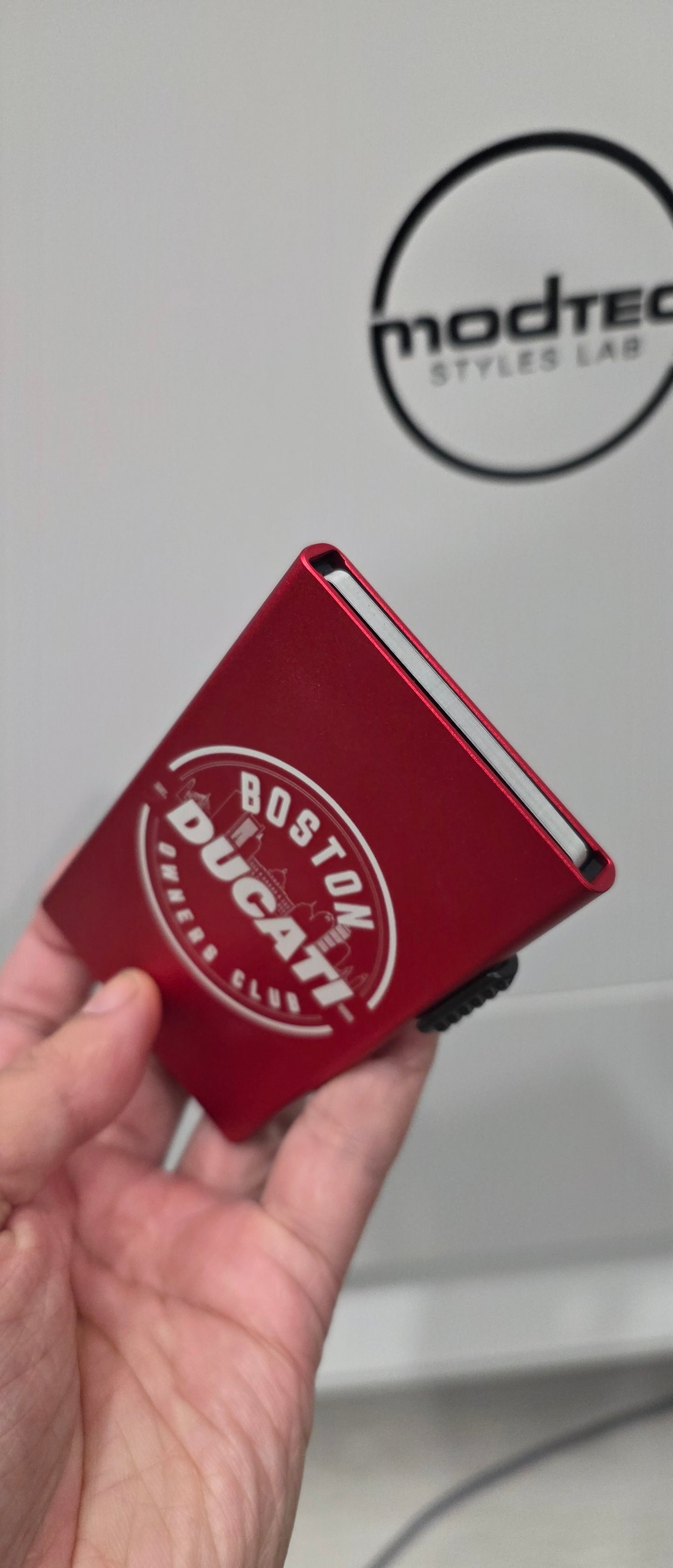 Anodized Aluminum Compact Card holder